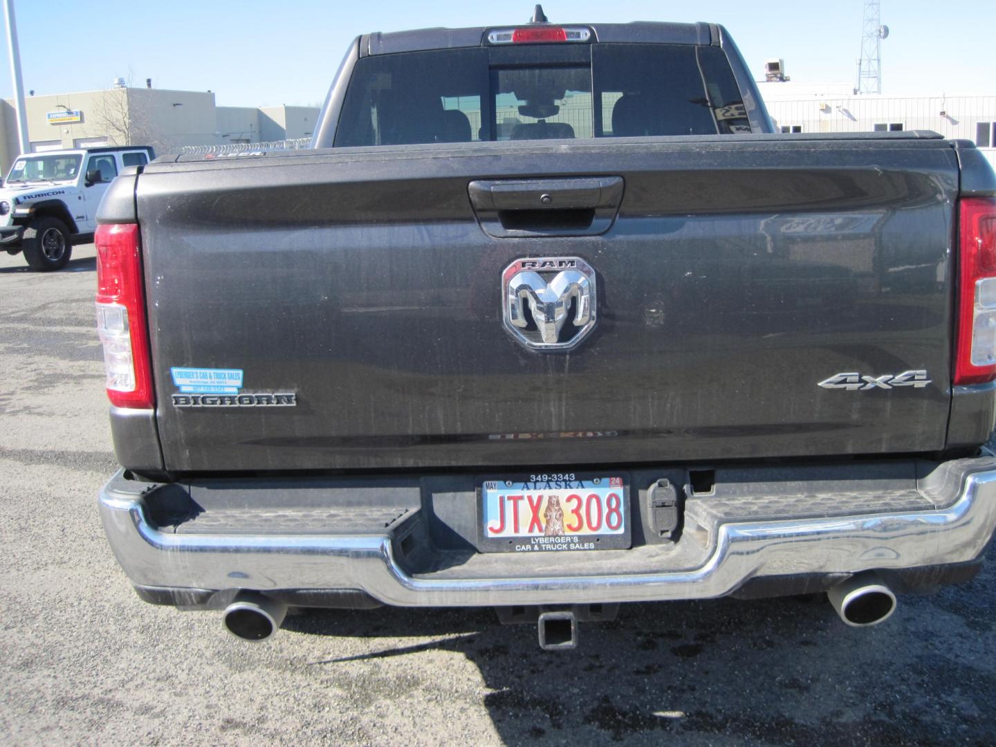 2021 gray /gray RAM 1500 Big Horn Crew Cab 4WD (1C6SRFFT3MN) with an 5.7L V8 engine, 8A transmission, located at 9530 Old Seward Highway, Anchorage, AK, 99515, (907) 349-3343, 61.134140, -149.865570 - Nice Ram 1500 Big Horn, bedliner and bed cover, come take a test drive - Photo#3